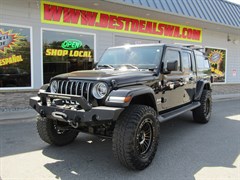 A 2020 Jeep Gladiator OVERLAND
