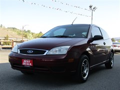 A 2007 Ford Focus ZX3