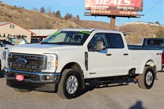 A 2023 Ford F350 SUPER DUTY CREW CAB XLT LB -IN BREWSTER-