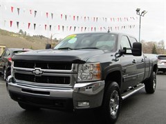 A 2008 Chevrolet Silverado K2500 HEAVY DUTY - IN OMAK -