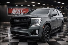 A 2023 GMC Yukon Xl K1500 SLT - IN OMAK -