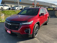 A 2022 Chevrolet Traverse RS