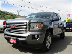 A 2019 GMC Canyon SLE