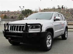 A 2011 Jeep Grand Cherokee LIMITED - IN OMAK-