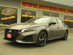 A 2024 Nissan Altima SR