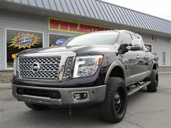 A 2018 Nissan Titan Xd SL - IN OMAK -