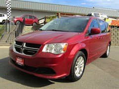 A 2015 Dodge Grand Caravan SXT