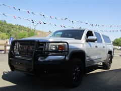A 2014 GMC Sierra K1500 SLT