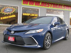 A 2024 Toyota Camry XLE - IN OMAK -