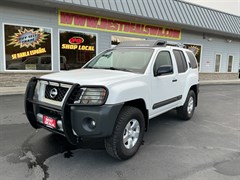 A 2012 Nissan Xterra OFF ROAD