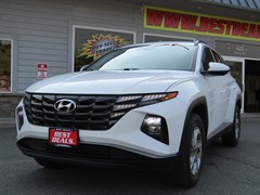 A 2024 Hyundai Tucson SEL -IN OMAK-