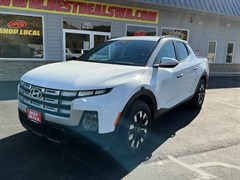 A 2025 Hyundai Santa Cruz SEL