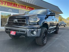 A 2013 Toyota Tundra CREWMAX LIMITED
