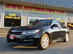 A 2016 Kia Optima LX - IN OMAK -