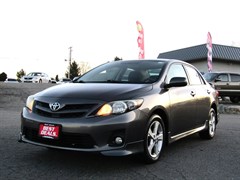 A 2013 Toyota Corolla BASE - IN OMAK -