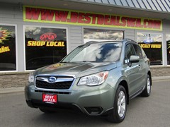 A 2016 Subaru Forester 2.5I PREMIUM