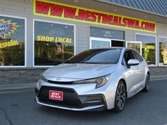 A 2020 Toyota Corolla SE