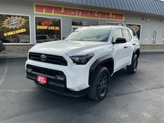 A 2025 Toyota 4runner SR5
