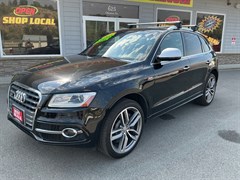 A 2017 Audi SQ5 PREMIUM PLUS