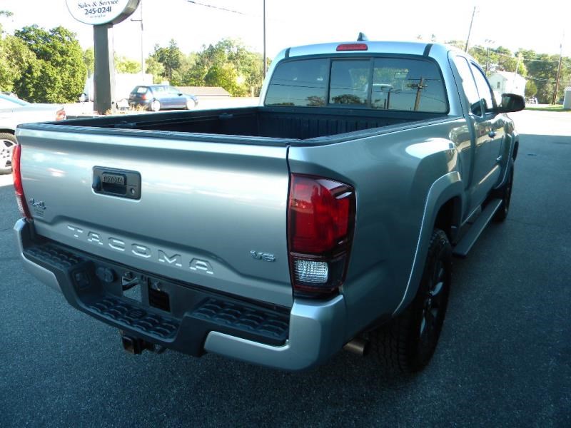 2023 Toyota Tacoma SR5 - Photo 6