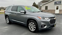 A 2020 Chevrolet Traverse PREMIER