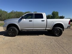 A 2018 Ram 1500 SLT