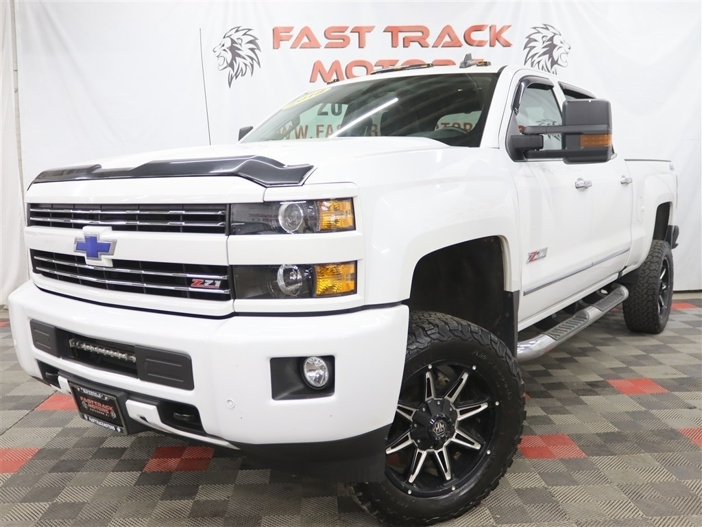2018 Chevrolet Silverado 2500HD LT Crew Cab 4WD