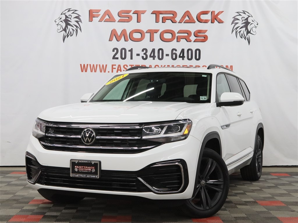 2021 VOLKSWAGEN ATLAS 4Motion SE w/ Tech R-Line w/ Sunroof Pkg.