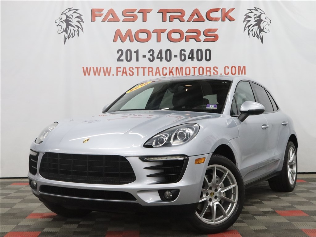 2016 PORSCHE MACAN S