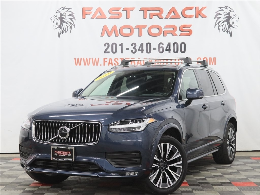 2020 VOLVO XC90 Momentum
