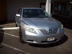 A 2007 Toyota Camry CE/LE/XLE/SE