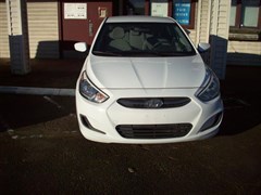 A 2015 Hyundai Accent GLS