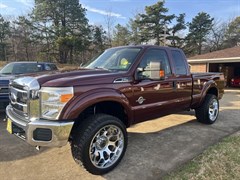 A 2012 Ford F250 SUPER DUTY