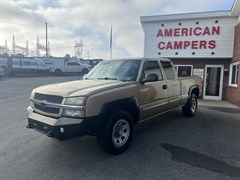 A 2004 Chevrolet Silverado K1500 LS