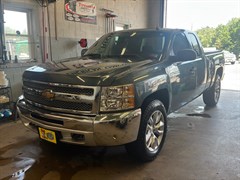 A 2013 Chevrolet Silverado K1500 LT