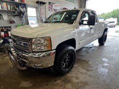 A 2012 Chevrolet Silverado K1500 LT