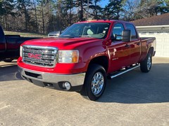 A 2013 GMC Sierra K2500 SLE