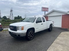 A 2008 GMC Sierra K1500 SLE