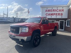 A 2009 GMC Sierra K2500 HEAVY DUTY