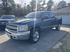A 2013 Chevrolet Silverado K1500 LT