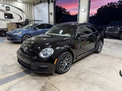A 2013 Volkswagen Beetle Comfortline, Highline, TDI