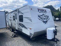 A 2012 Palamino Puma 30ths 