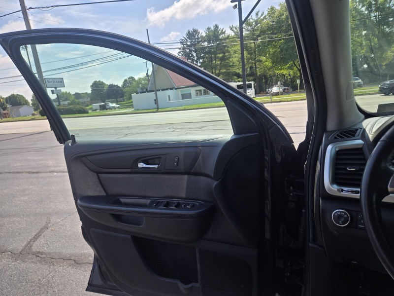 2015 GMC Acadia SLE2 - Photo 11