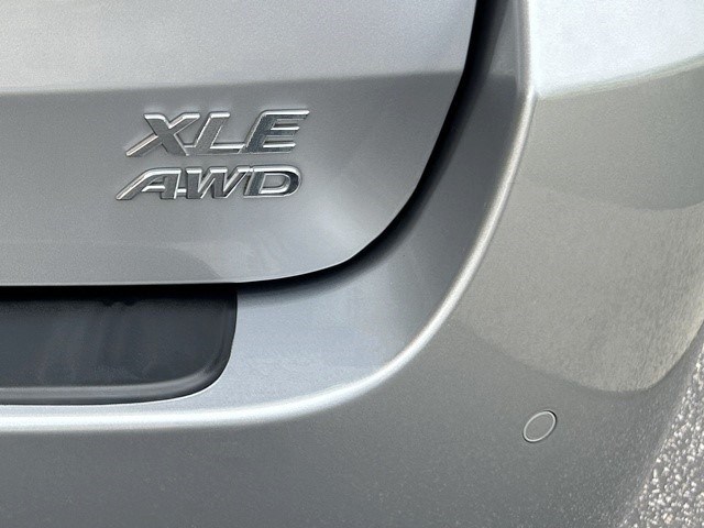 2018 Toyota Sienna XLE - Photo 6