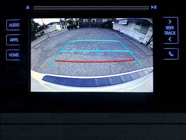 2016 Toyota Sienna LE - Photo 10