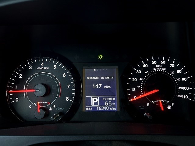 2016 Toyota Sienna LE - Photo 7