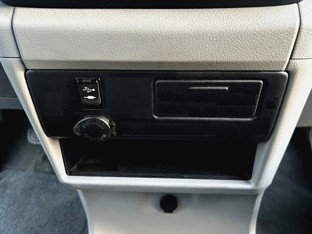 2016 Toyota Sienna LE - Photo 9