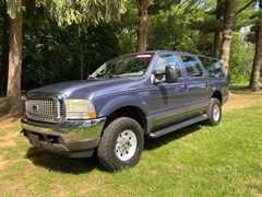 A 2002 Ford Excursion XLT