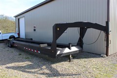 A 2014 Kaufman Trailer 