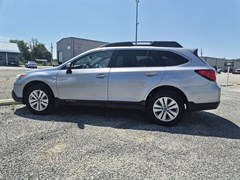 A 2015 Subaru Outback 2.5I PREMIUM